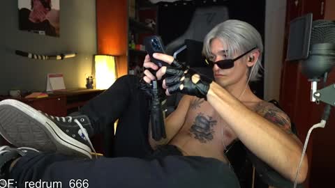 Red online show from 02.04.25