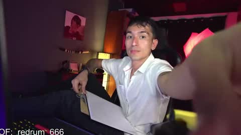 Red online show from 03.03.25