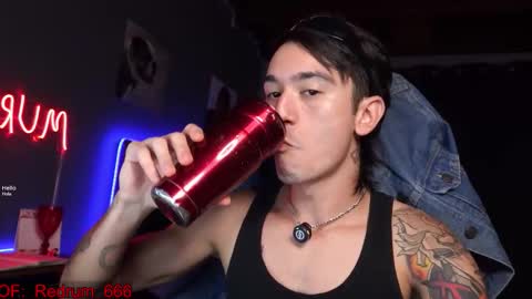 Red online show from 10.14.25