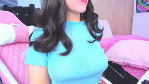 Snapshot of redski77 chatting on 02.24.25 redski77 online show from 02.24.25