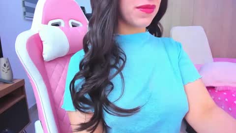 Snapshot of redski77 chatting on 03.08.25 redski77 online show from 03.08.25