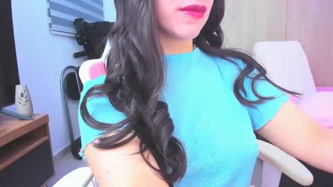 Snapshot of redski77 chatting on 03.08.25 redski77 online show from 03.08.25