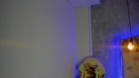   online show from 02.21.25