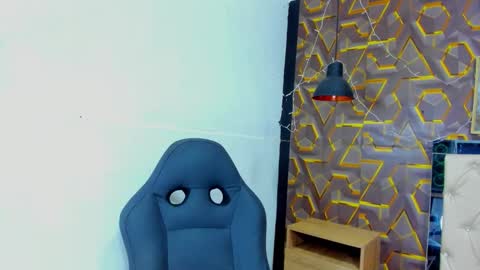 reed_kitty online show from 12.16.25