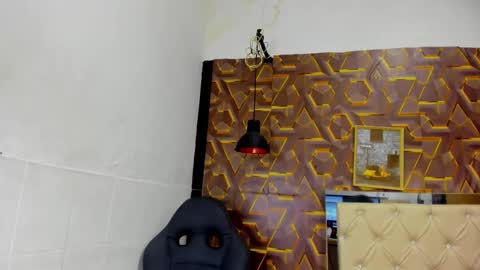 reed_kitty online show from 12.19.25