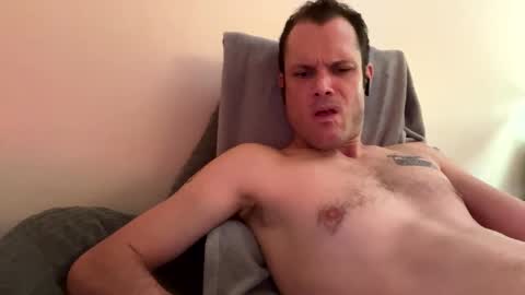 Reed Thomas online show from 12.04.25