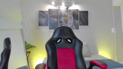 Regan online show from 12.15.24