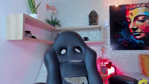 Regan online show from 12.17.24