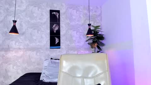 Regan online show from 02.04.25