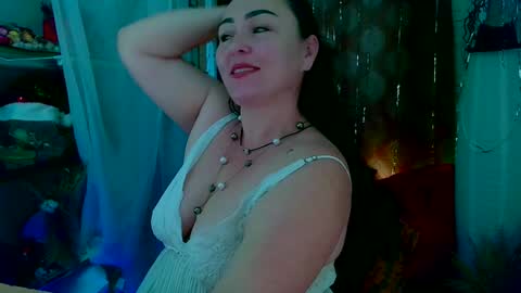 Snapshot of reicat chatting on 01.02.25 Karina online show from 01.02.25