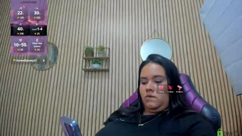 reina_loren online show from 05.13.26