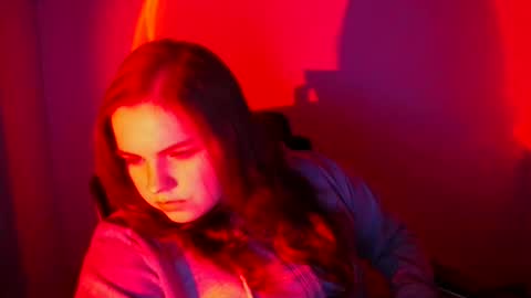 Reina online show from 12.21.25