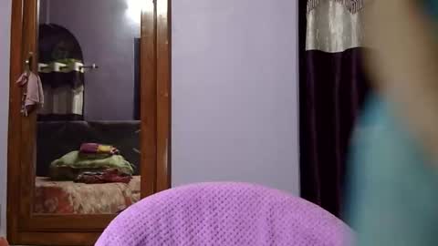 Snapshot of rekharai chatting on 02.11.26 payel online show from 02.11.26