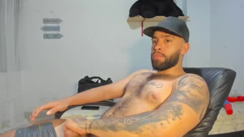 Snapshot of remy_sten chatting on 02.02.25 Rmy Steen online show from 02.02.25