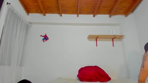 Snapshot of remy_sten chatting on 10.25.25 Rmy Steen online show from 10.25.25