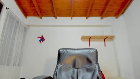 Snapshot of remy_sten chatting on 11.09.25 Rmy Steen online show from 11.09.25