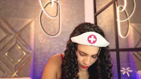 Snapshot of renata_cruz_ chatting on 10.31.25 Renata 3 online show from 10.31.25