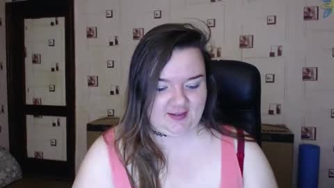 Snapshot of renataoia chatting on 12.05.24 renataoia online show from 12.05.24