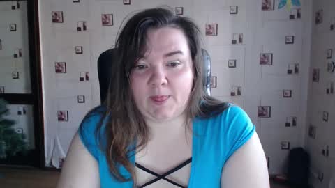 Snapshot of renataoia chatting on 02.02.25 renataoia online show from 02.02.25