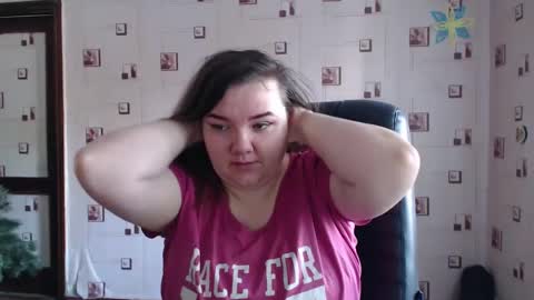 Snapshot of renataoia chatting on 02.07.25 renataoia online show from 02.07.25