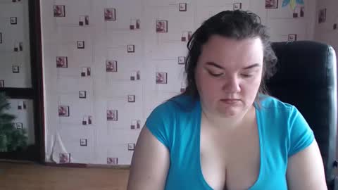 Snapshot of renataoia chatting on 02.21.25 renataoia online show from 02.21.25