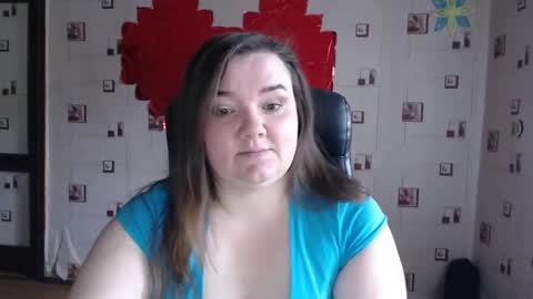 Snapshot of renataoia chatting on 03.04.25 renataoia online show from 03.04.25