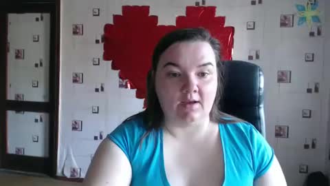 Snapshot of renataoia chatting on 03.10.25 renataoia online show from 03.10.25