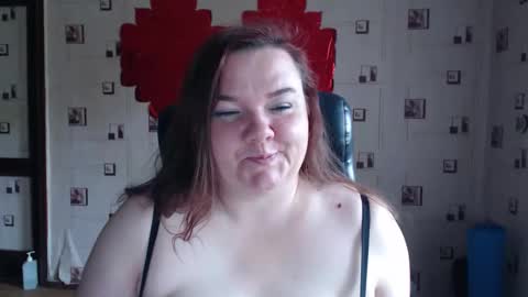 Snapshot of renataoia chatting on 09.20.25 renataoia online show from 09.20.25