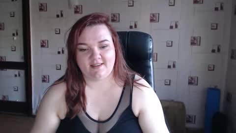 renataoia online show from 03.26.26