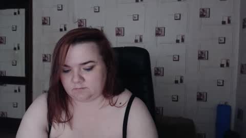 renataoia online show from 03.29.26