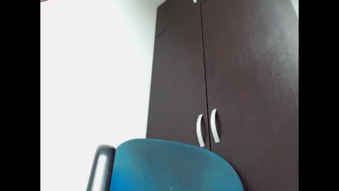 Snapshot of rene_hotman chatting on 11.13.25 Rene online show from 11.13.25