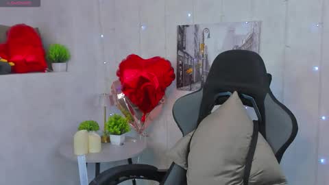 Snapshot of renesmy_black chatting on 03.18.26 Renesmy online show from 03.18.26