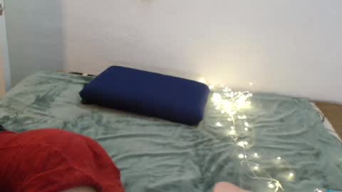 Snapshot of reni_tendress chatting on 02.24.25 reni_tendress online show from 02.24.25