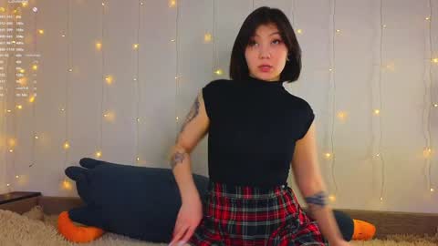 renochka online show from 01.04.25