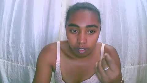 Rephaleta online show from 10.29.25