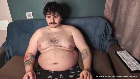 My name is Repmah  help me to get 50 thumb-up online show from 03.09.25