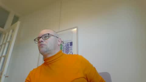 Attention whore online show from 01.03.25