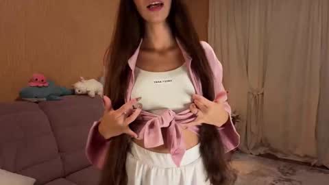 Revi online show from 10.12.25