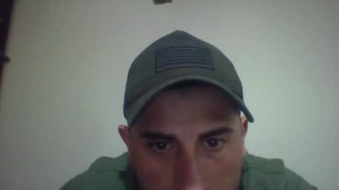 Snapshot of reyalad_mariana chatting on 02.05.25 REYALAD online show from 02.05.25