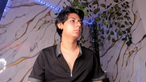 Snapshot of reylatino24 chatting on 05.30.26 reylatino24 online show from 05.30.26