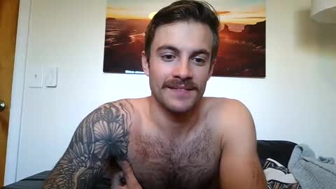 Snapshot of rguy114 chatting on 11.16.25 Ryan online show from 11.16.25