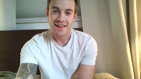 Snapshot of rguy114 chatting on 12.14.25 Ryan online show from 12.14.25