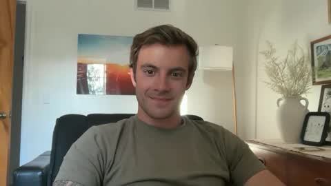 Snapshot of rguy114 chatting on 06.04.26 Ryan online show from 06.04.26
