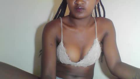 Snapshot of rhoanna chatting on 05.28.26 rhoanna online show from 05.28.26