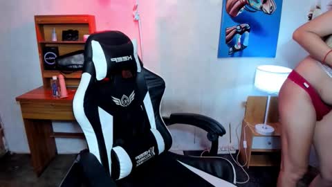 rhodora_xxx online show from 10.18.25