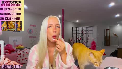 ria  online show from 10.22.25