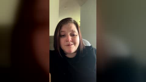 riah_babbie online show from 05.11.26