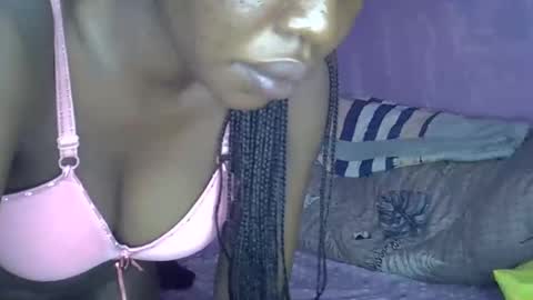 riana_sha online show from 02.19.25