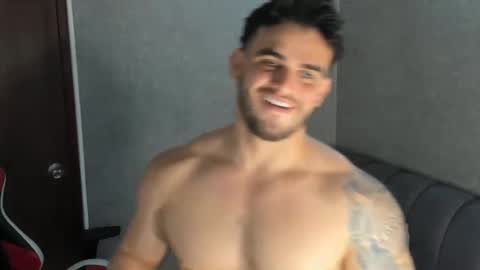 Snapshot of ricardogonzalez666 chatting on 12.17.24 ricardogonzalez666 online show from 12.17.24