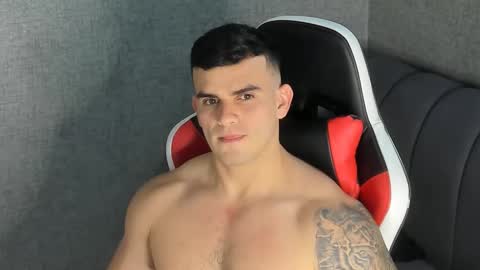 Snapshot of ricardogonzalez666 chatting on 01.28.25 ricardogonzalez666 online show from 01.28.25